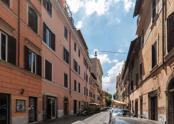 Cozy Apartment In Trastevere